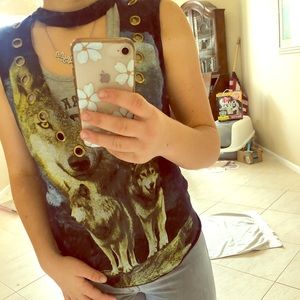 Wolf low cut V-neck tank top